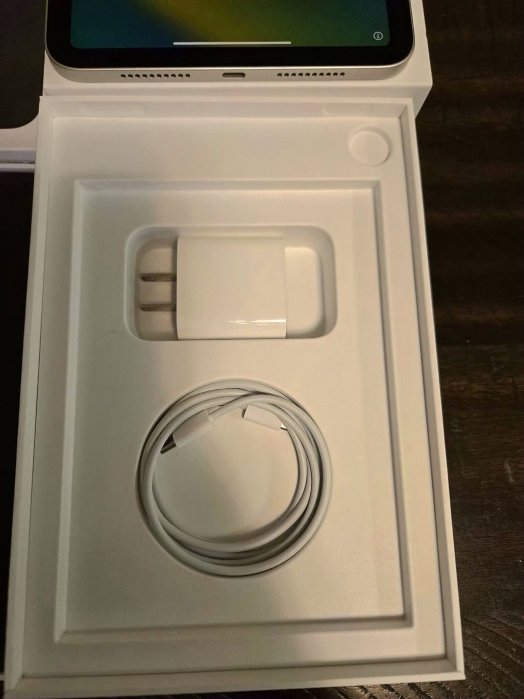 Apple iPad Mini 6th Generation 64GB Space Gray Unlocked - Used image 2