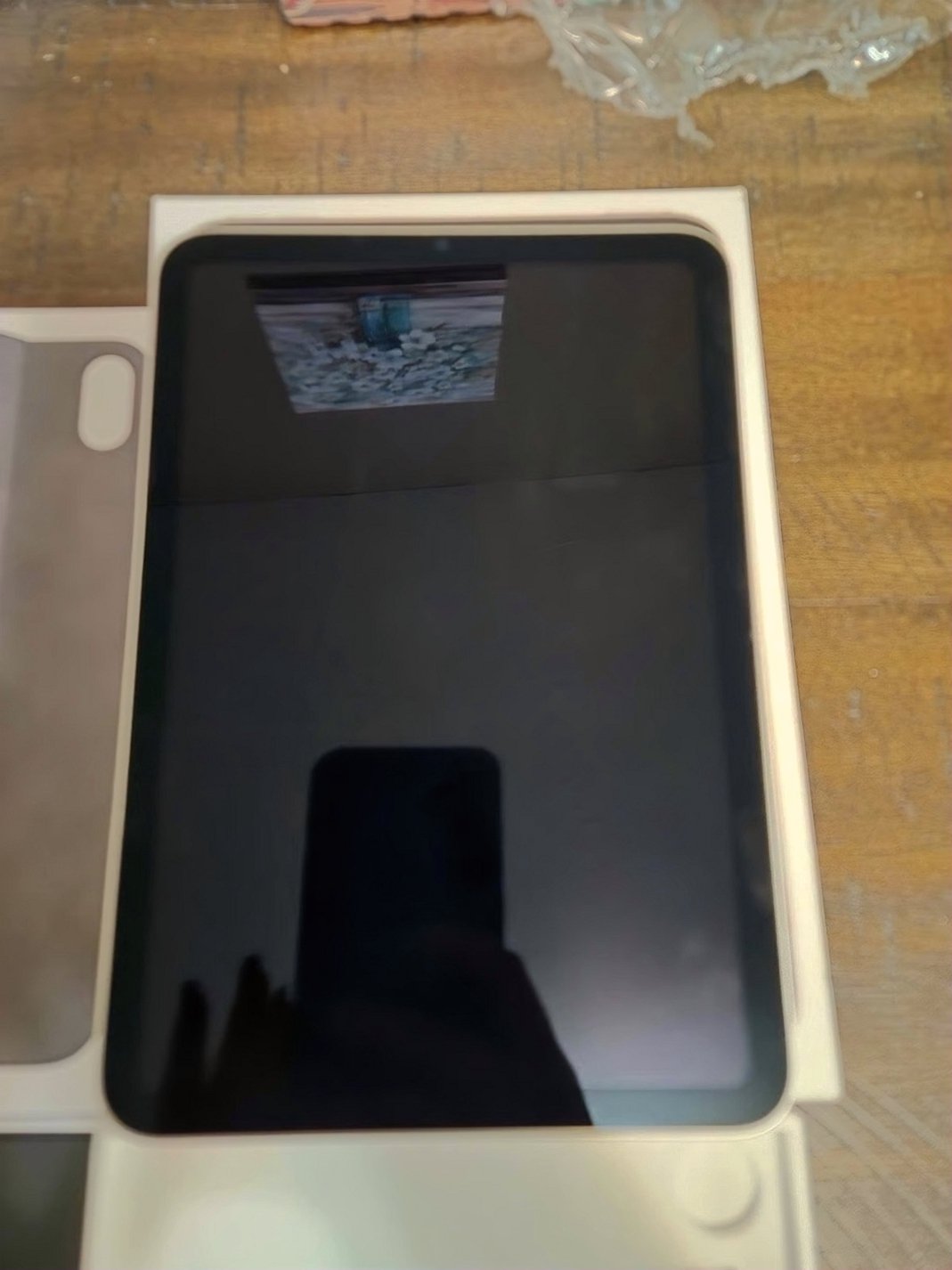 Apple iPad Mini 6th Generation 64GB Space Gray Unlocked - Used image 3