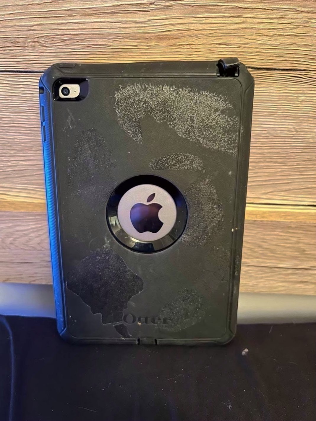 Apple iPad Mini 4 128GB Unlocked Used image 4