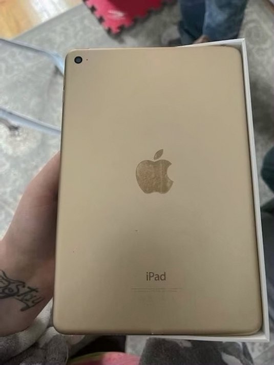 Apple iPad Mini 4 8H12 64GB Space Gray Unlocked - Used image 2