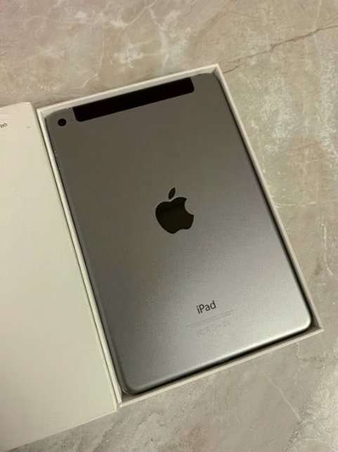 Apple iPad Mini 4 128GB Space Gray Unlocked - Used image 2