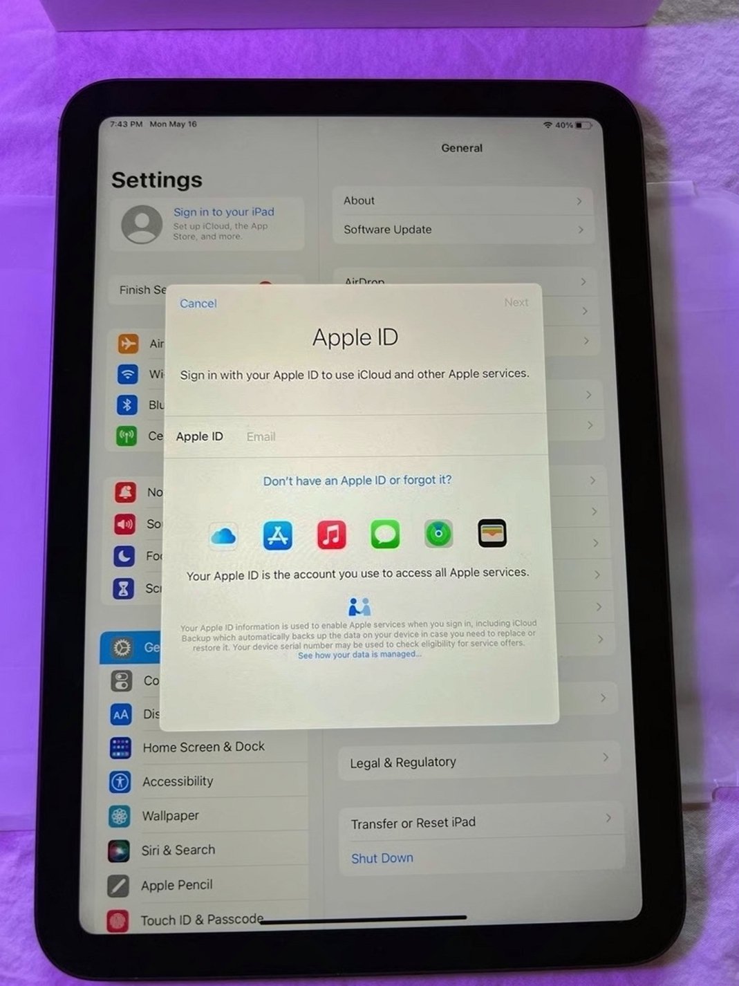 Apple iPad Mini 6th Generation 64GB Black Unlocked Used image 3