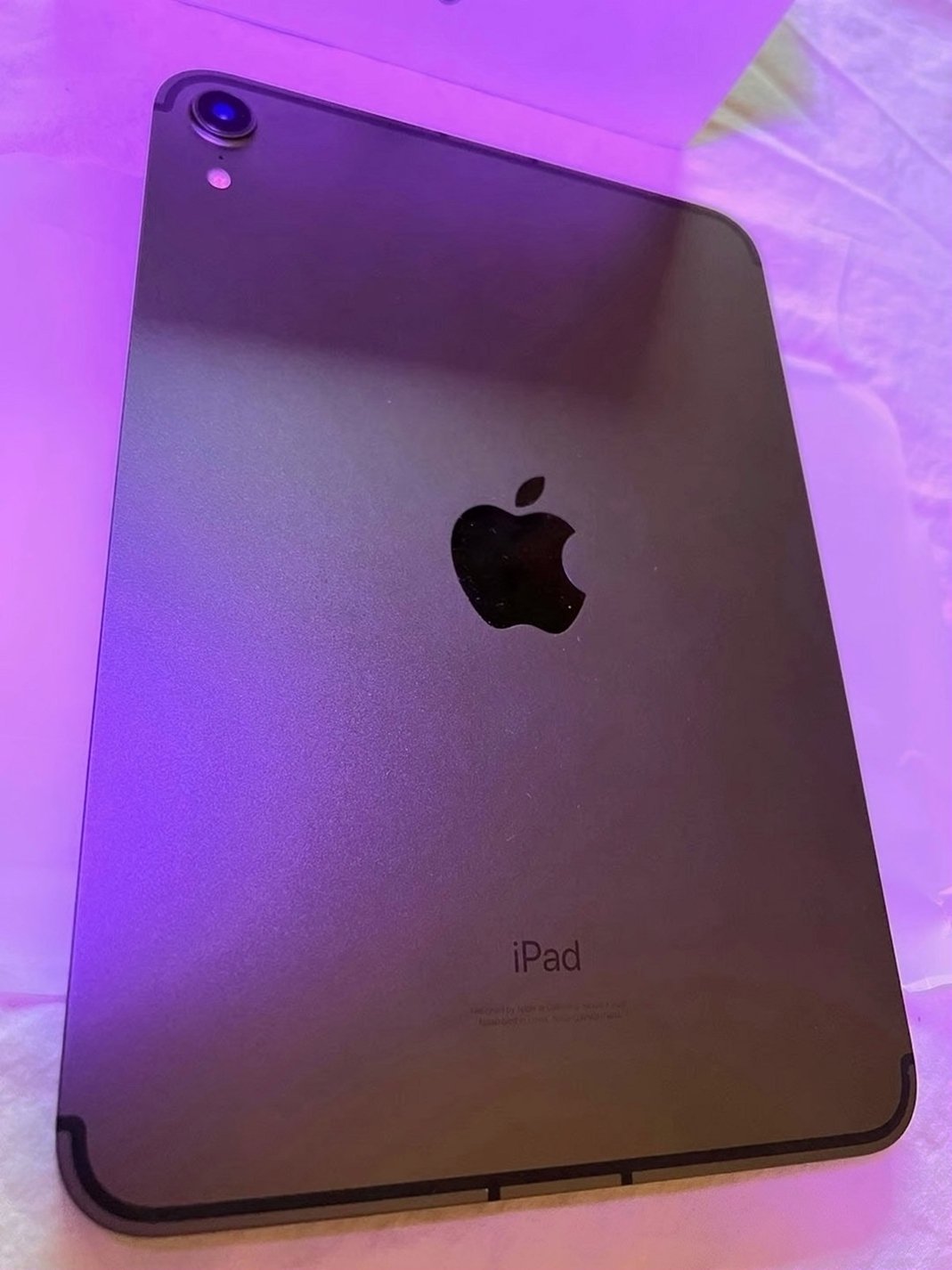 Apple iPad Mini 6th Generation 64GB Black Unlocked Used image 4