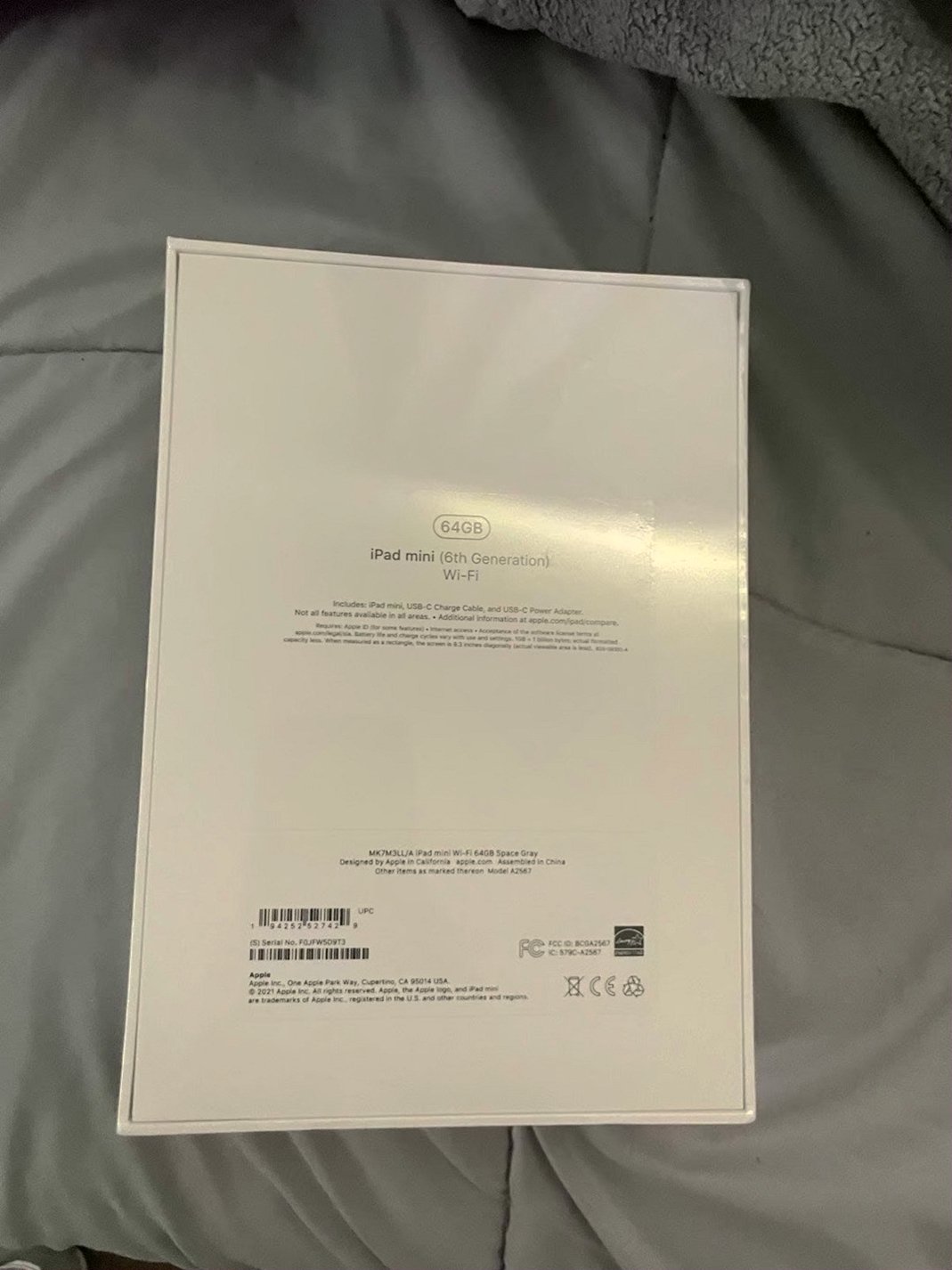 Apple iPad Mini 6th Generation 64GB Space Gray Unlocked - Used image 2
