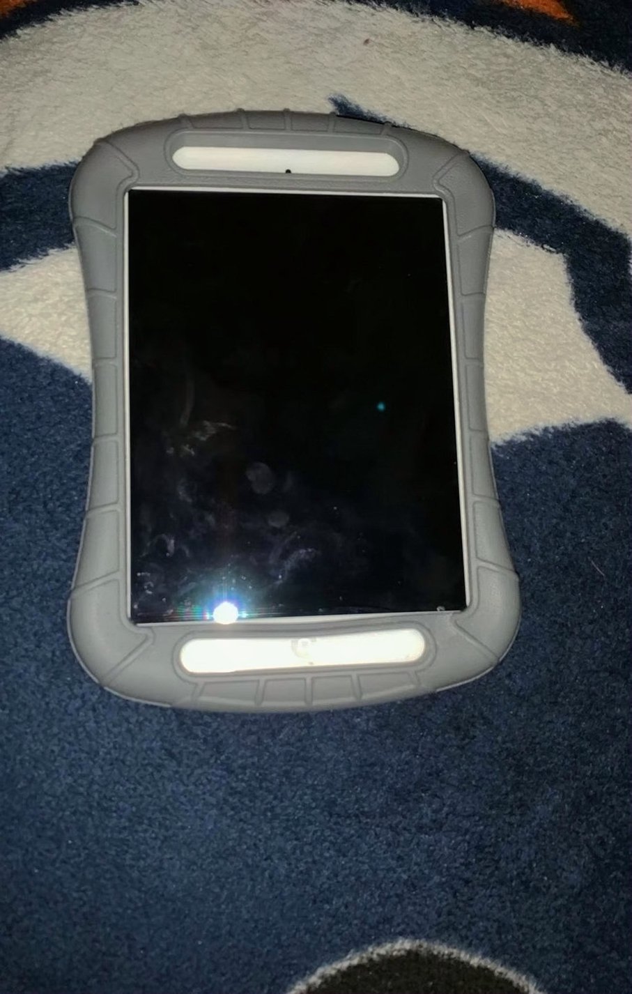 Apple iPad mini 2nd Generation 16GB Silver Unlocked - Used