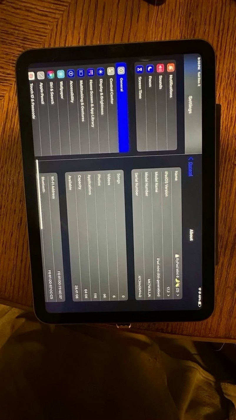 Apple iPad Mini 6th Generation 64GB Space Gray Unlocked - Used image 3