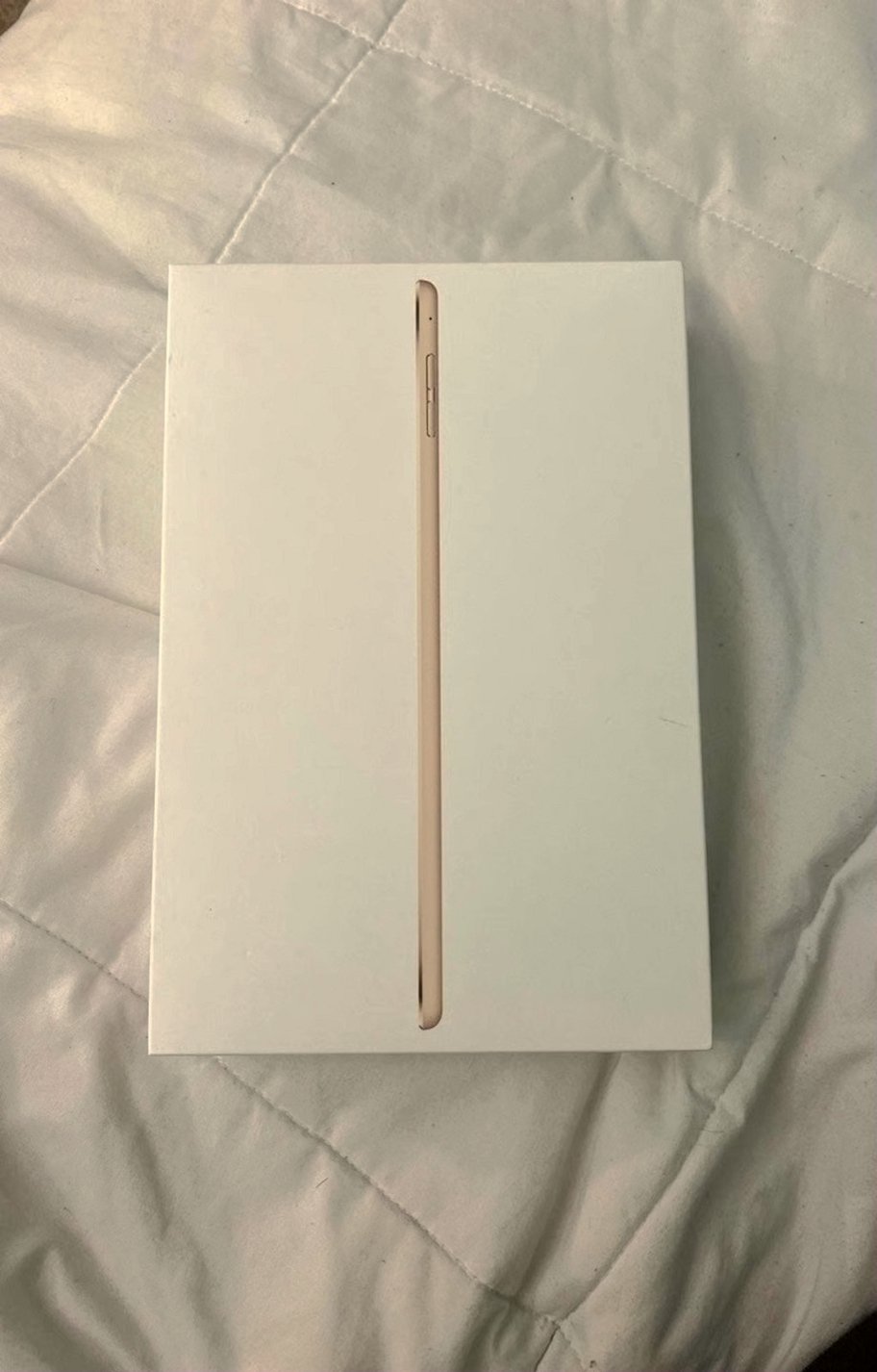 Apple iPad mini 4th Generation 128GB Gold Unlocked - Used
