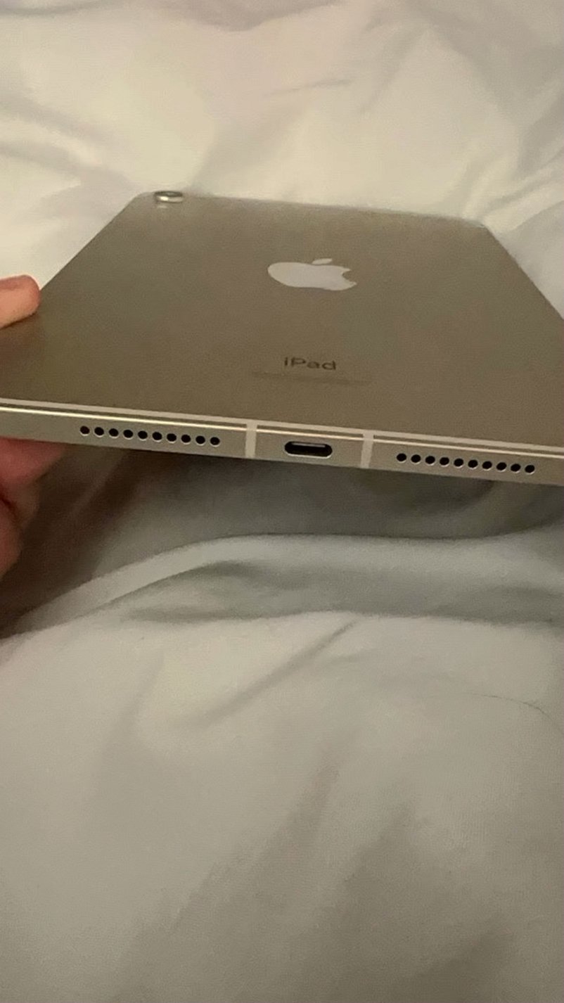 Apple iPad Mini 6th Gen 64GB Space Gray Unlocked - Used image 3