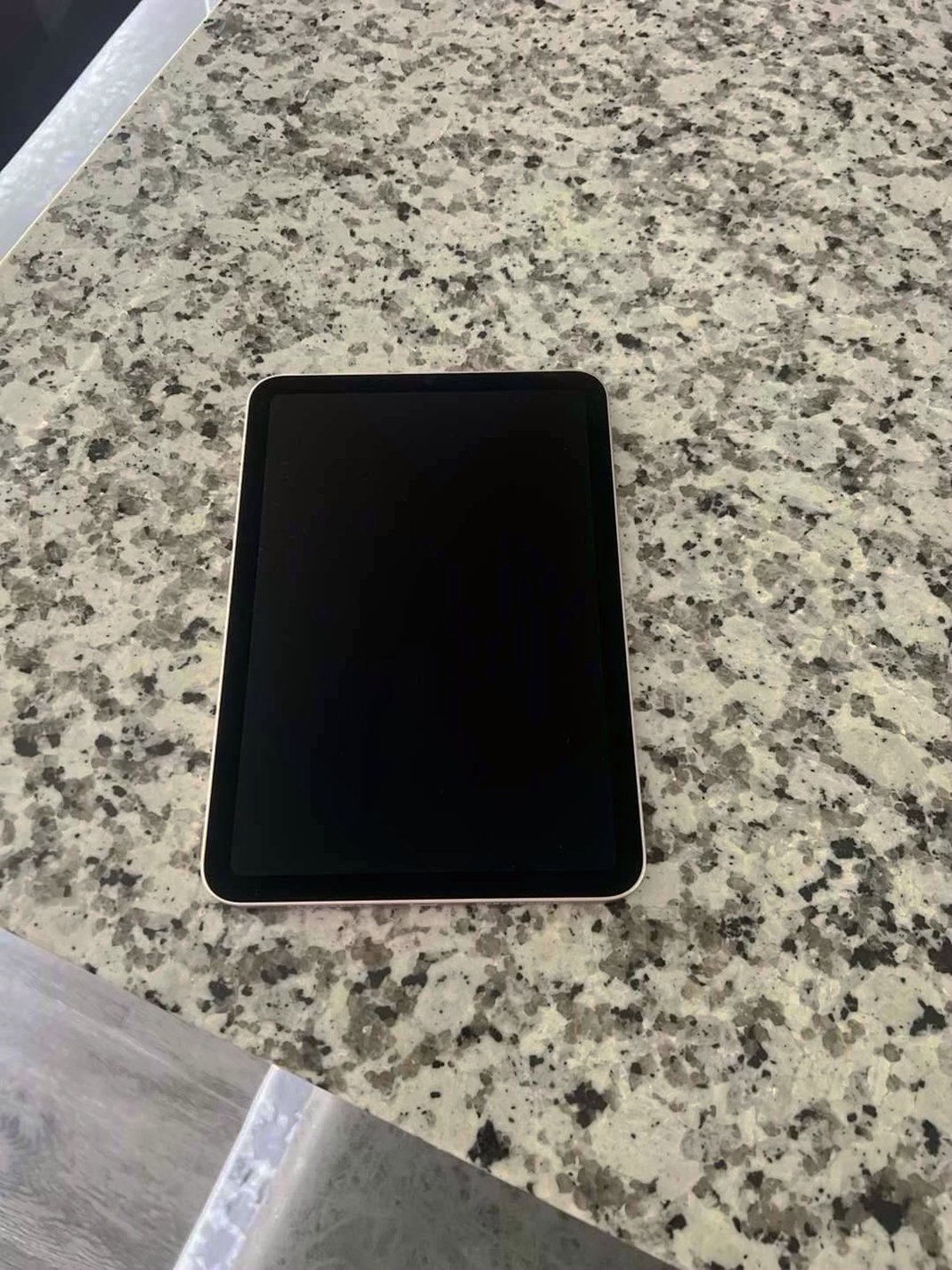Apple iPad Mini 6th Generation 8R57 Pink Unlocked - Used image 2