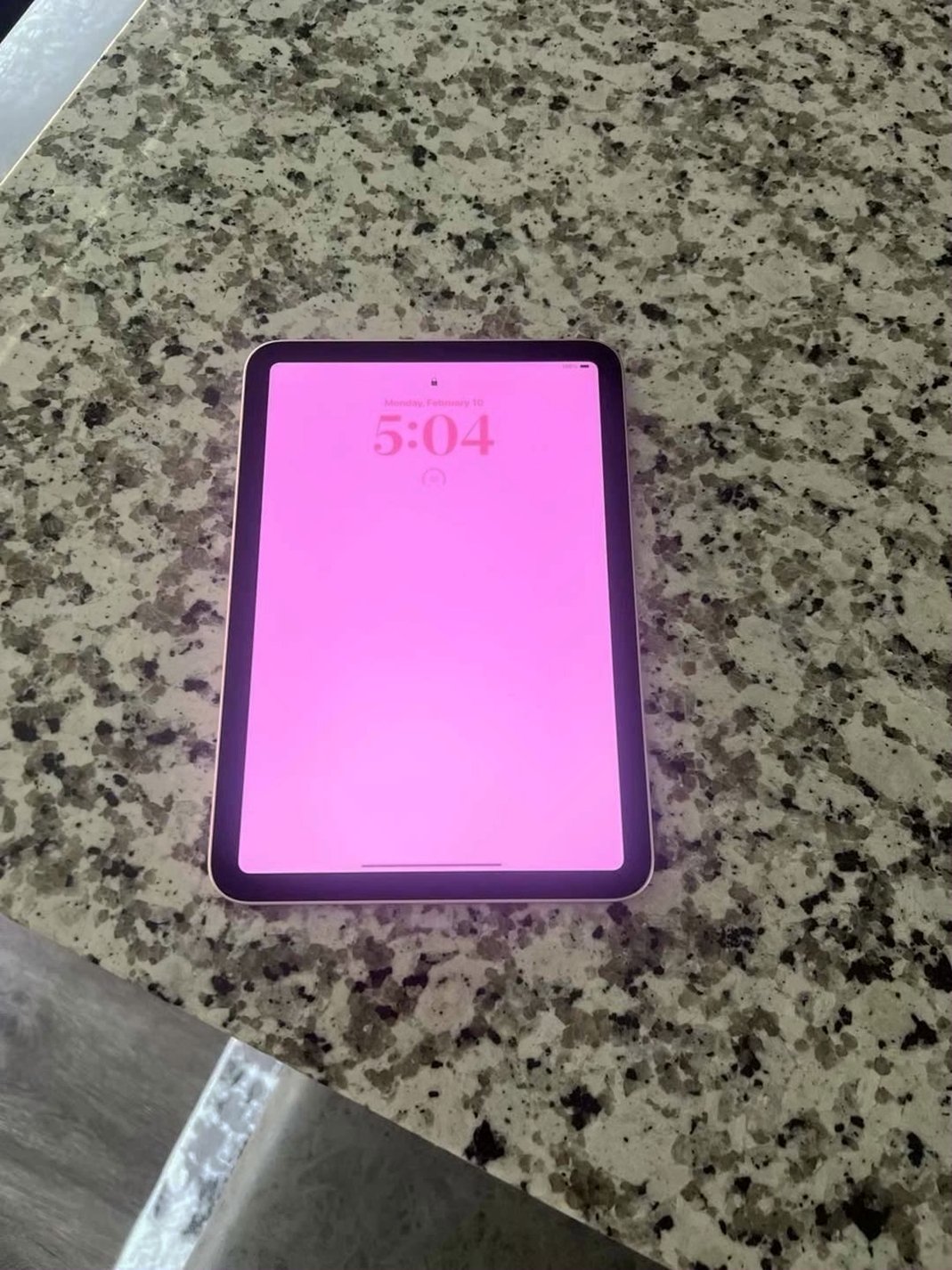 Apple iPad Mini 6th Generation 8R57 Pink Unlocked - Used image 3
