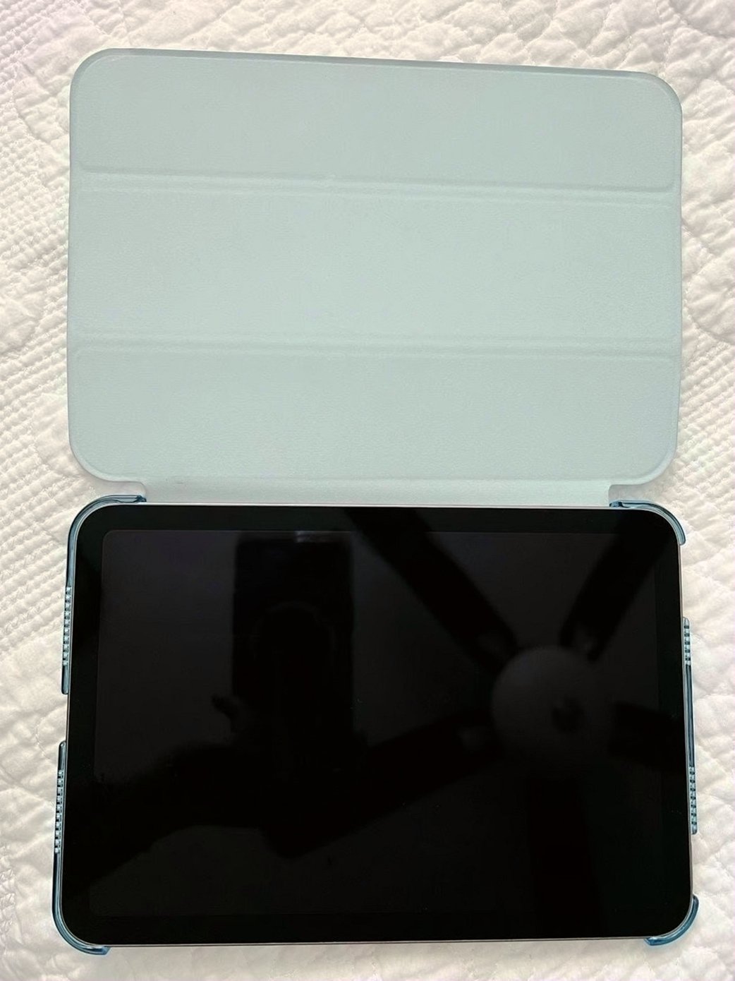 Apple iPad Mini 64GB Space Gray Unlocked - Used image 5