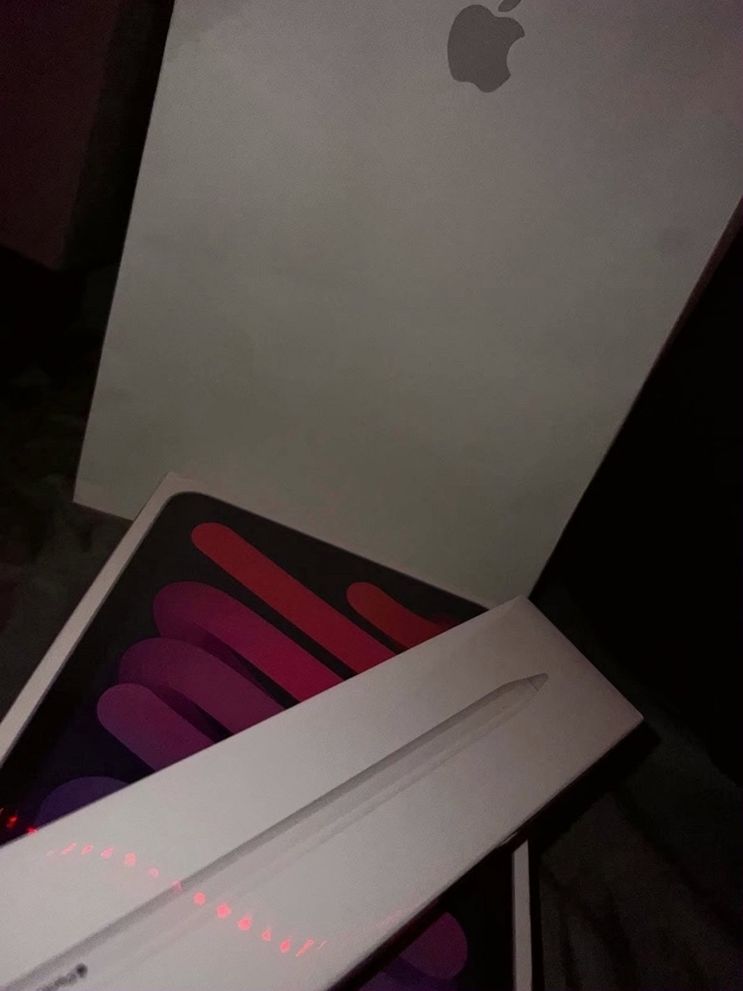 Apple iPad mini 6th Generation 64GB Purple Unlocked - Used image 2