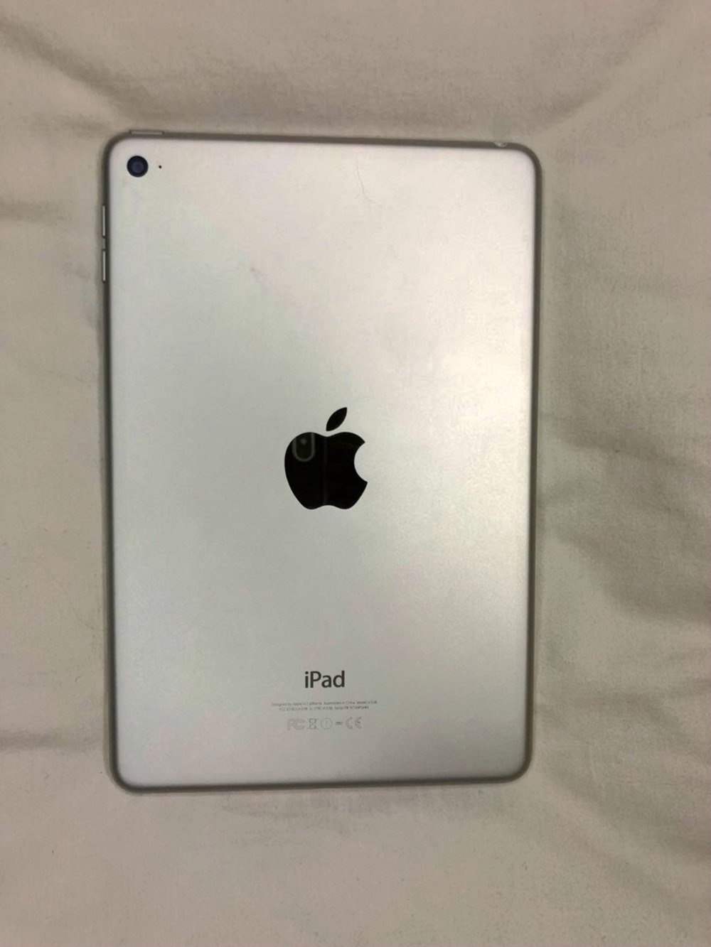 Apple iPad mini 4 128GB Silver Unlocked - Used image 2
