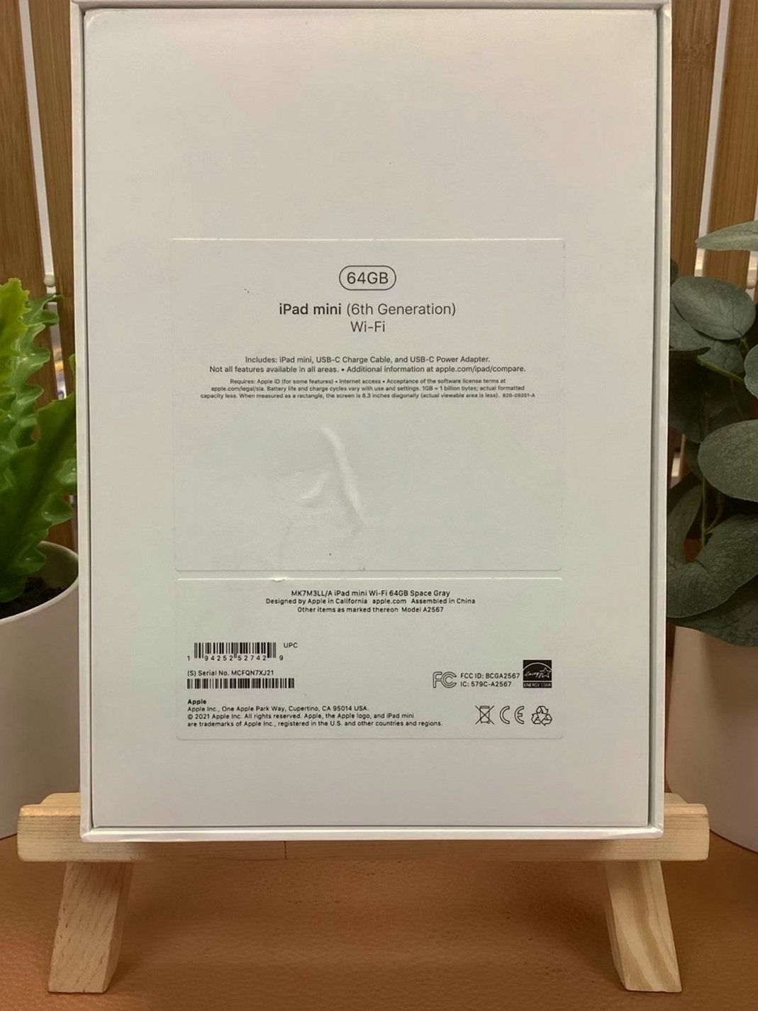Apple iPad Mini 6th Generation 64GB Space Gray Unlocked - Used image 2