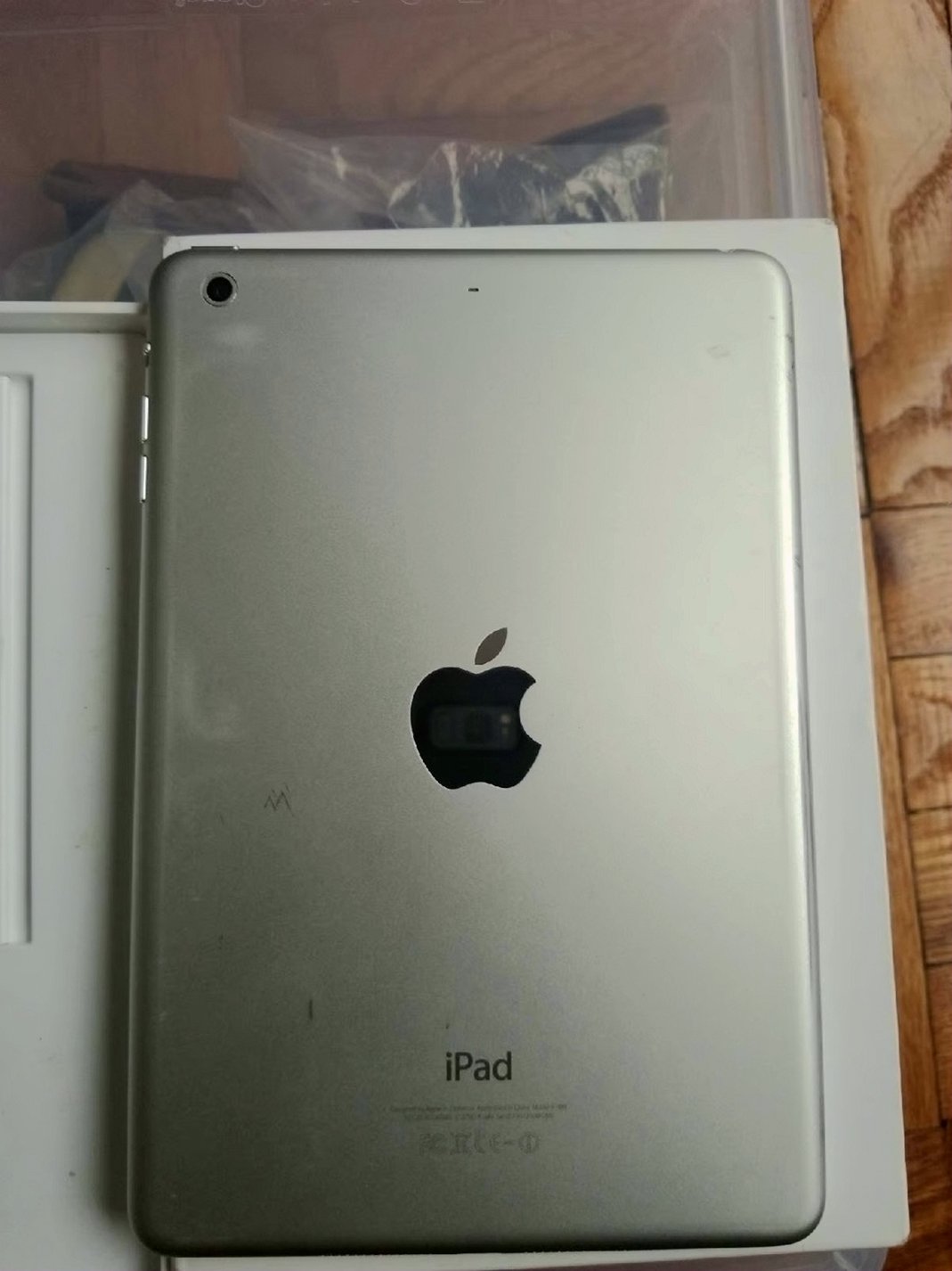 Apple iPad Mini 2 16GB Space Gray Unlocked - Used image 3