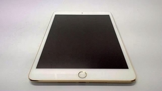 Apple iPad mini 3 128GB Gold Unlocked - Used image 3