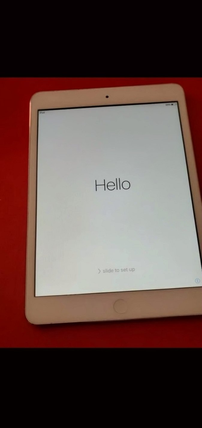 Apple iPad mini 1st Generation 16GB White & Silver Unlocked - Used image 4