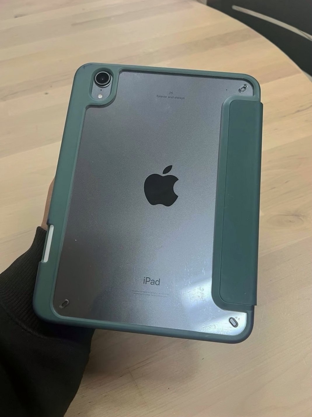 Apple iPad Mini 6th Generation 64GB Space Gray Unlocked - Used image 2