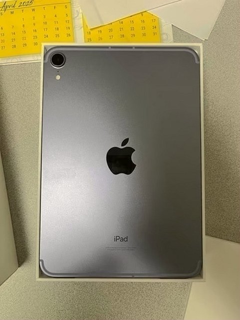 Apple iPad mini 64GB Purple Unlocked - Used image 2