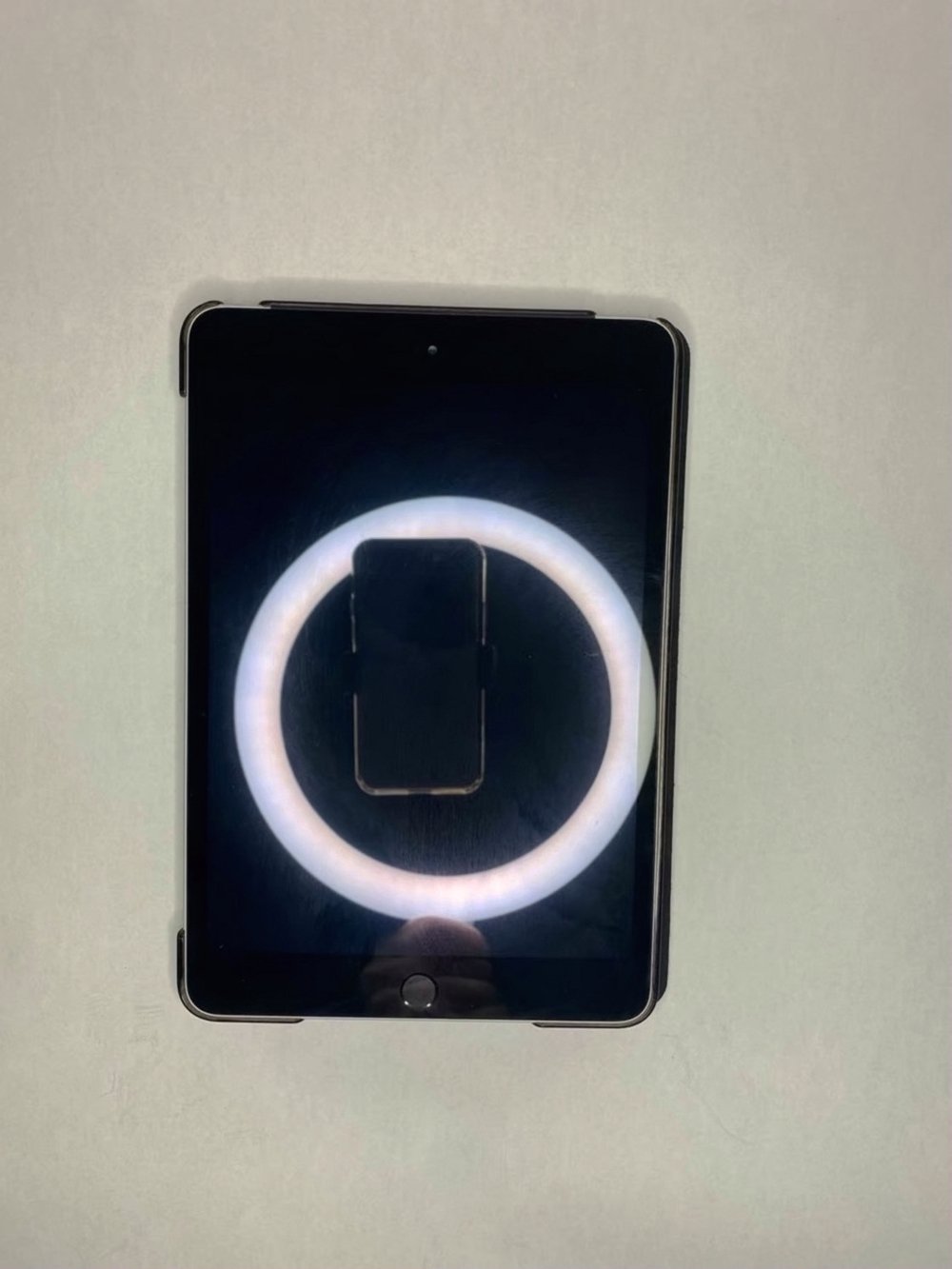 Apple iPad mini 3rd Generation 16GB Black Unlocked - Used