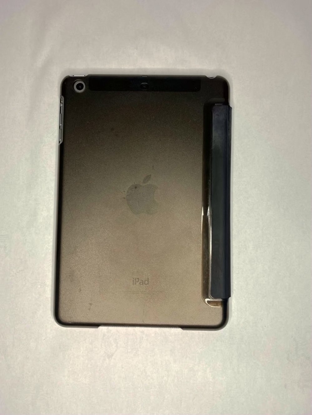 Apple iPad mini 3rd Generation 16GB Black Unlocked - Used image 4
