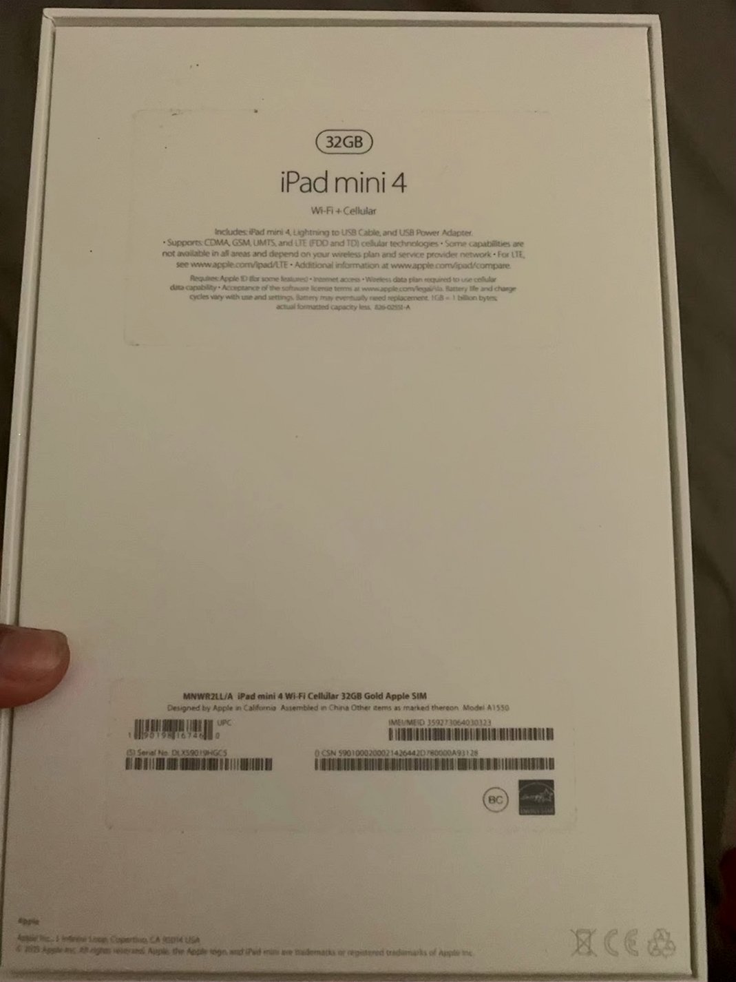 Apple iPad Mini 4th gen 32GB Gold Unlocked - Used image 3