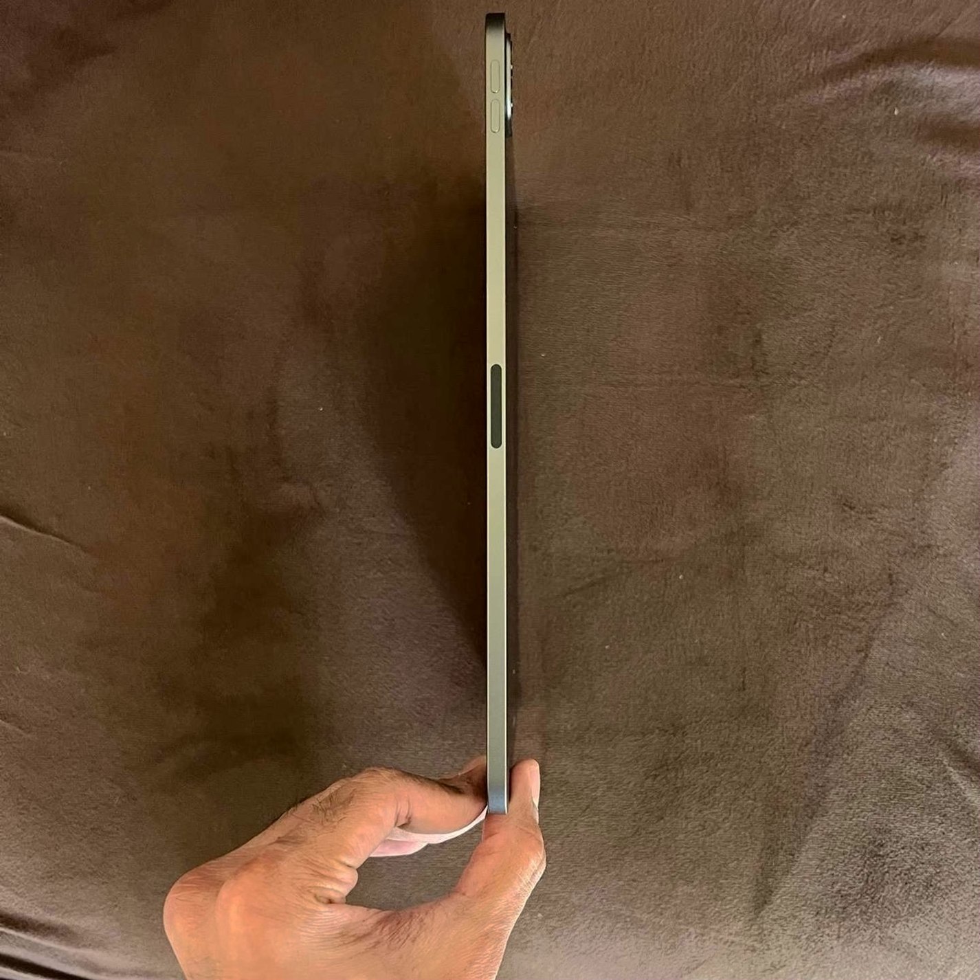 Apple iPad Pro 11” 128GB Space Gray Unlocked - Used image 4