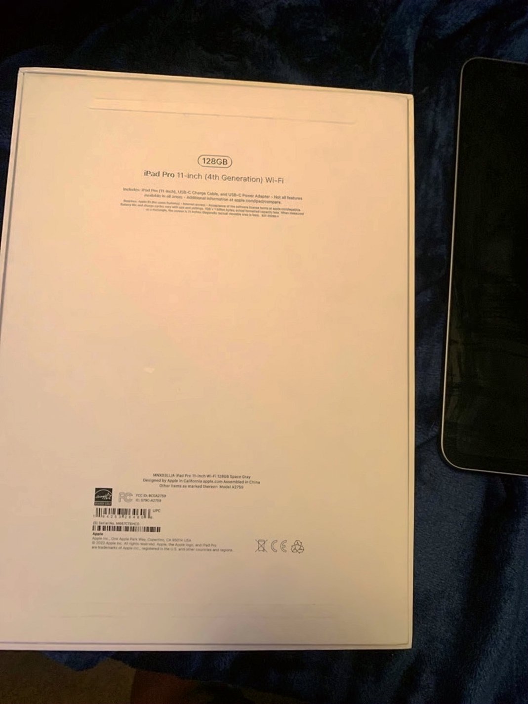 Apple iPad Pro 11 inch 4th Generation 128GB Space Gray Unlocked - Used image 4