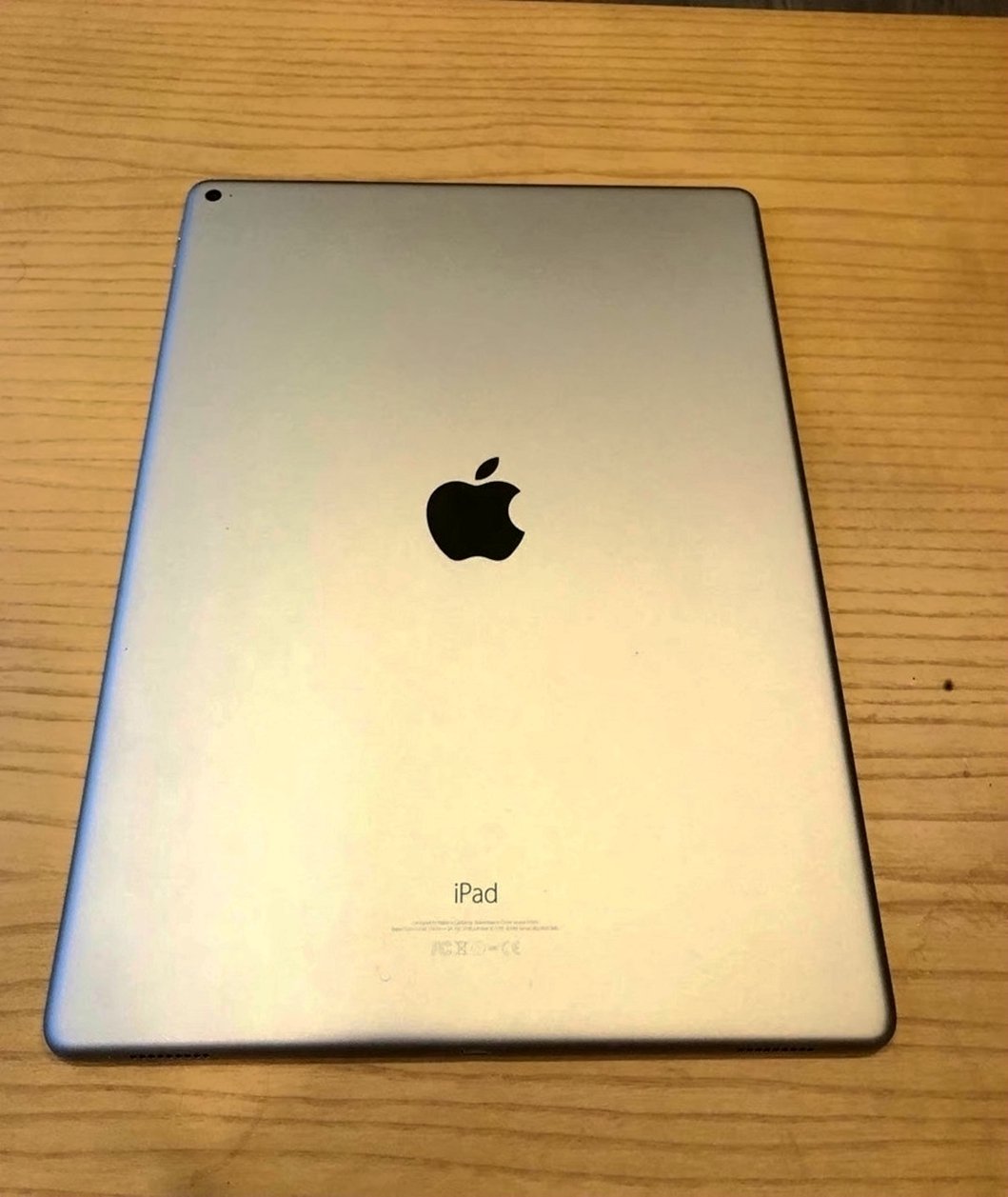 Apple iPad Pro 12.9 128GB Space Gray Unlocked - Used image 2