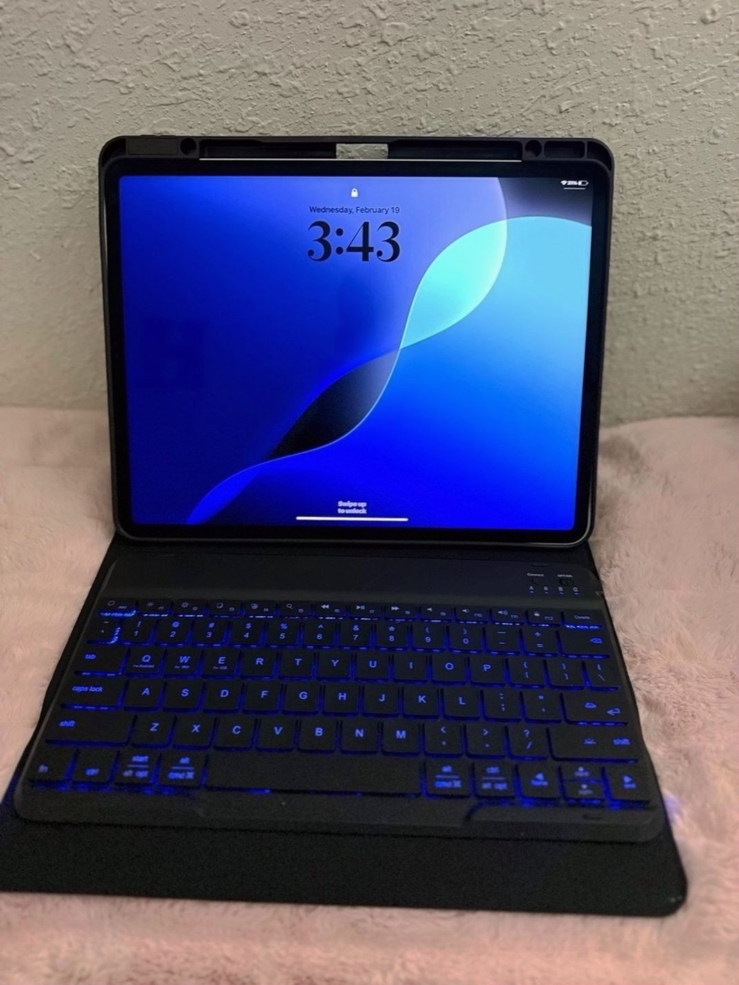 Apple iPad Pro 12.9” 6th Gen 128GB Silver Unlocked - Used
