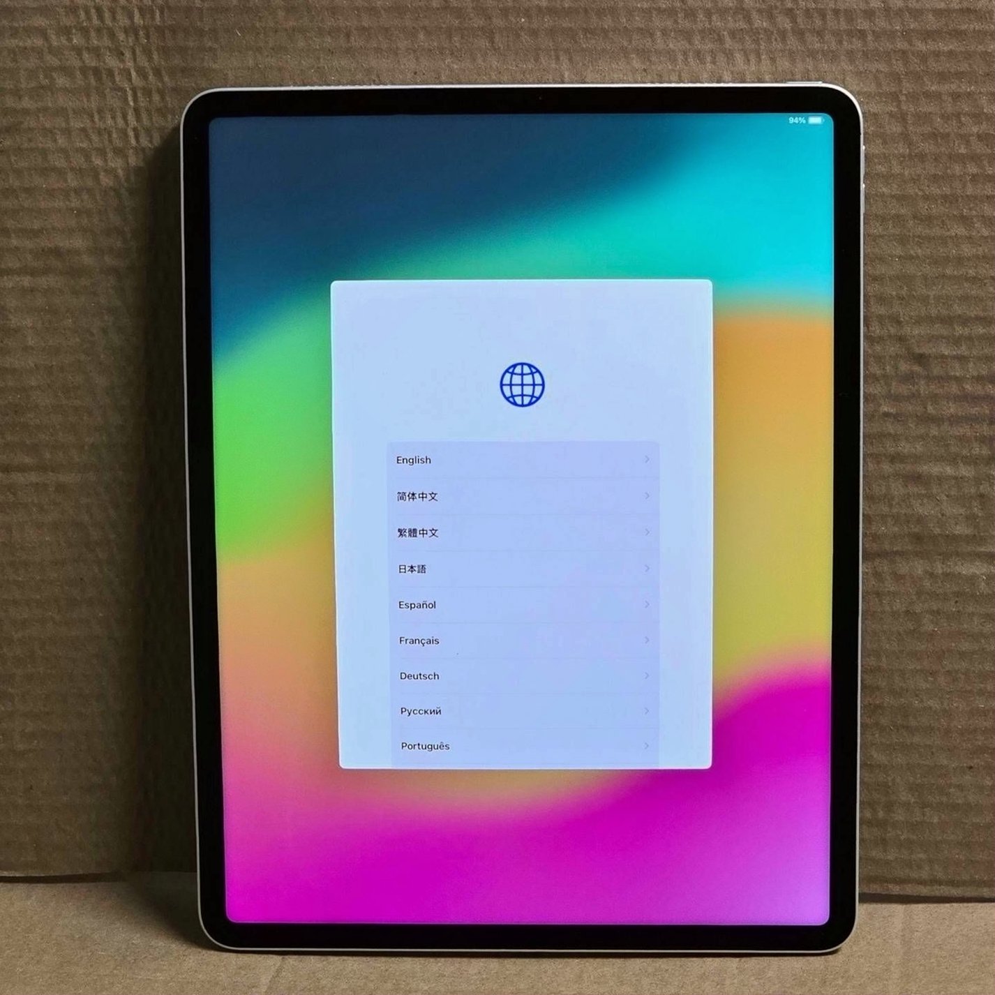 Apple iPad Pro 12.9-inch 5th Generation 256GB Gray Unlocked - Used image 4