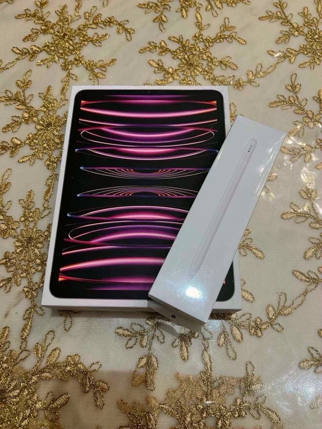 Apple iPad Pro 11 inch 4th Gen 256GB Space Grey Unlocked - Used