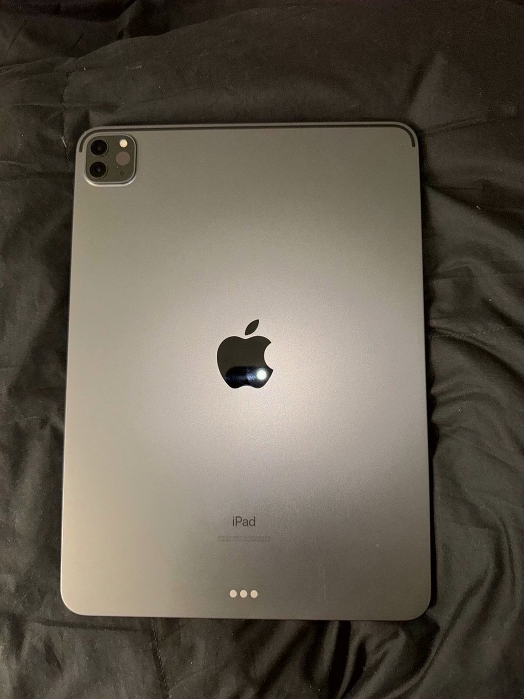 Apple iPad Pro 2nd Generation 128GB Space Gray Unlocked - Used