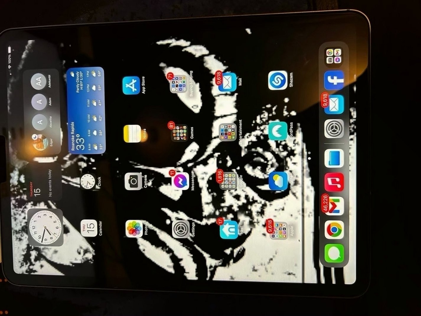 Apple iPad Pro 11in 2TB Space Gray Unlocked - Used image 2