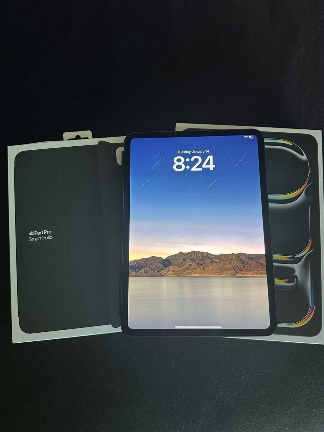 Apple iPad Pro M4 11inch 256GB Space Black Unlocked - Used