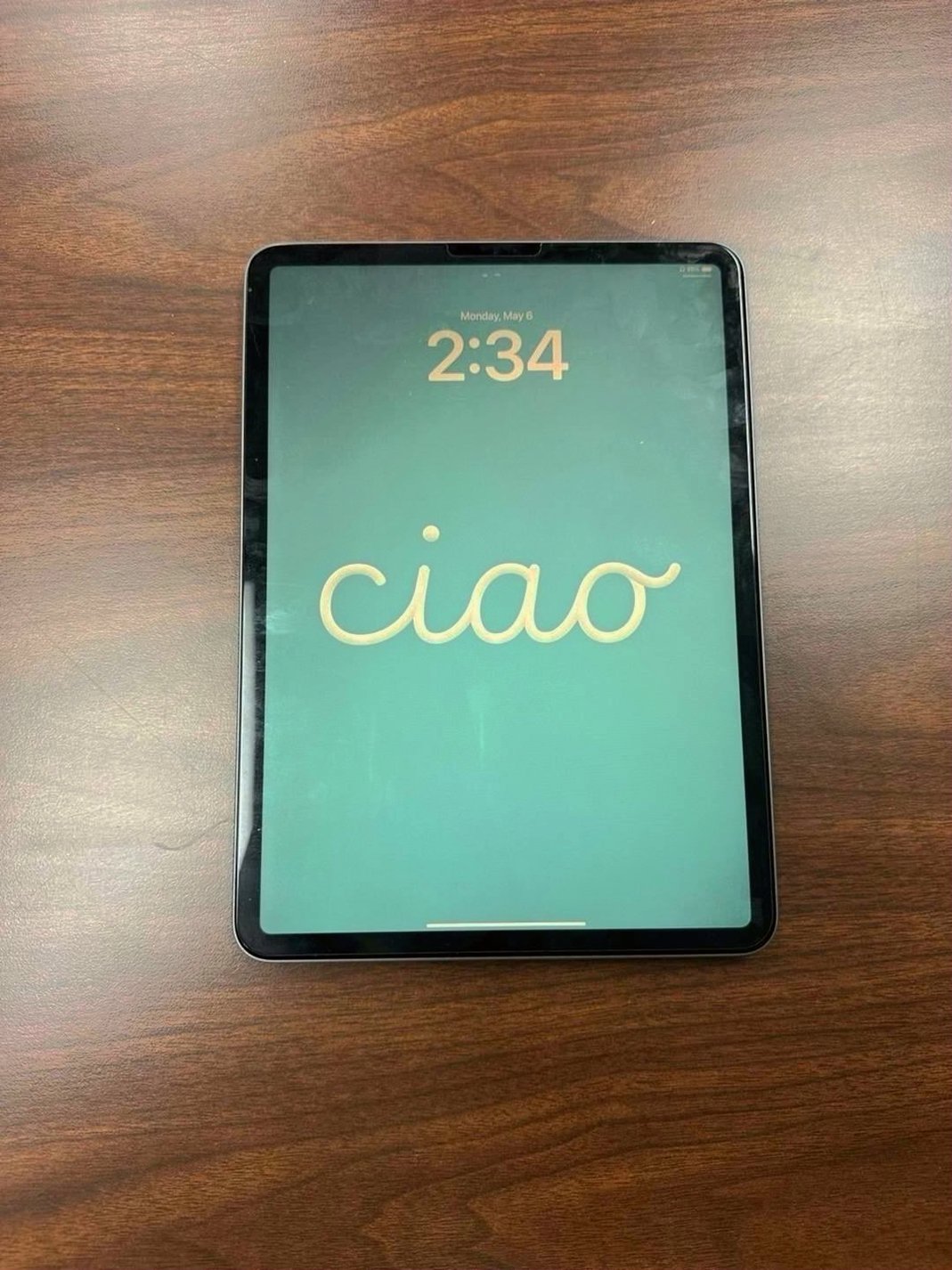 Apple iPad Pro 11” 3rd Generation Unlocked Used image 2