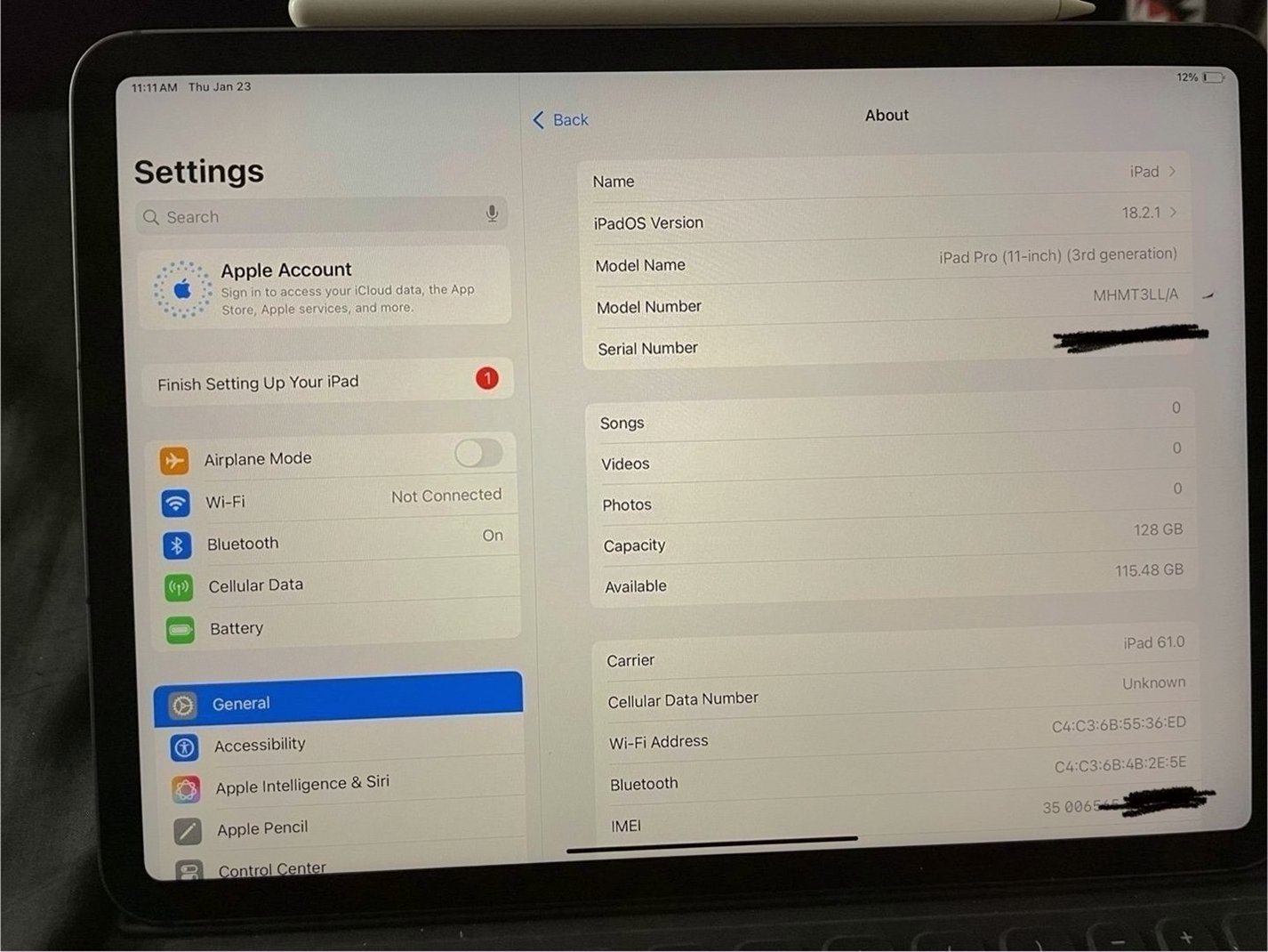 Apple iPad Pro 11 Inch M1 128GB Unlocked - Used image 5