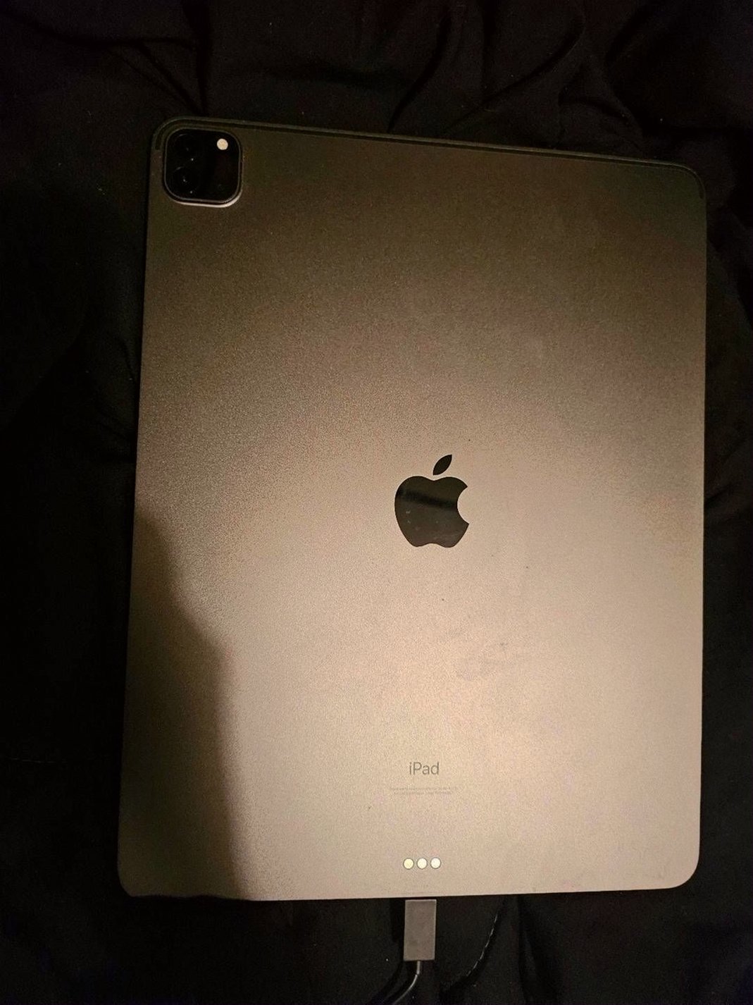 Apple iPad Pro 12.9 inch 128GB Space Gray Unlocked - Used image 2