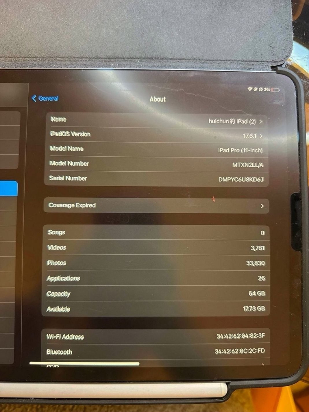 Apple iPad Pro 11 inch 1C21 128GB Space Gray Unlocked - Used image 3