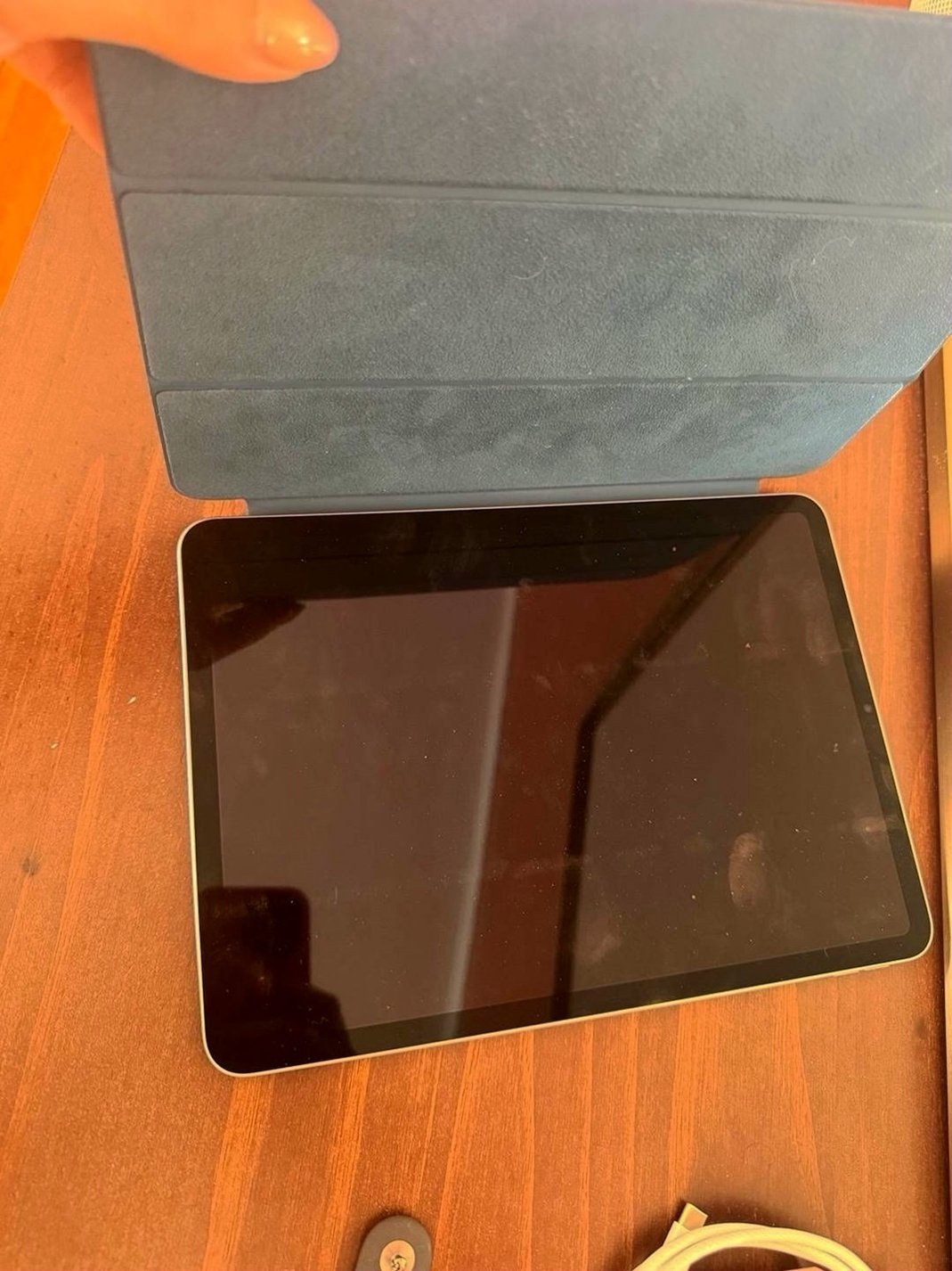 Apple iPad Pro 11inch 4th Generation 128GB Silver Unlocked - Used