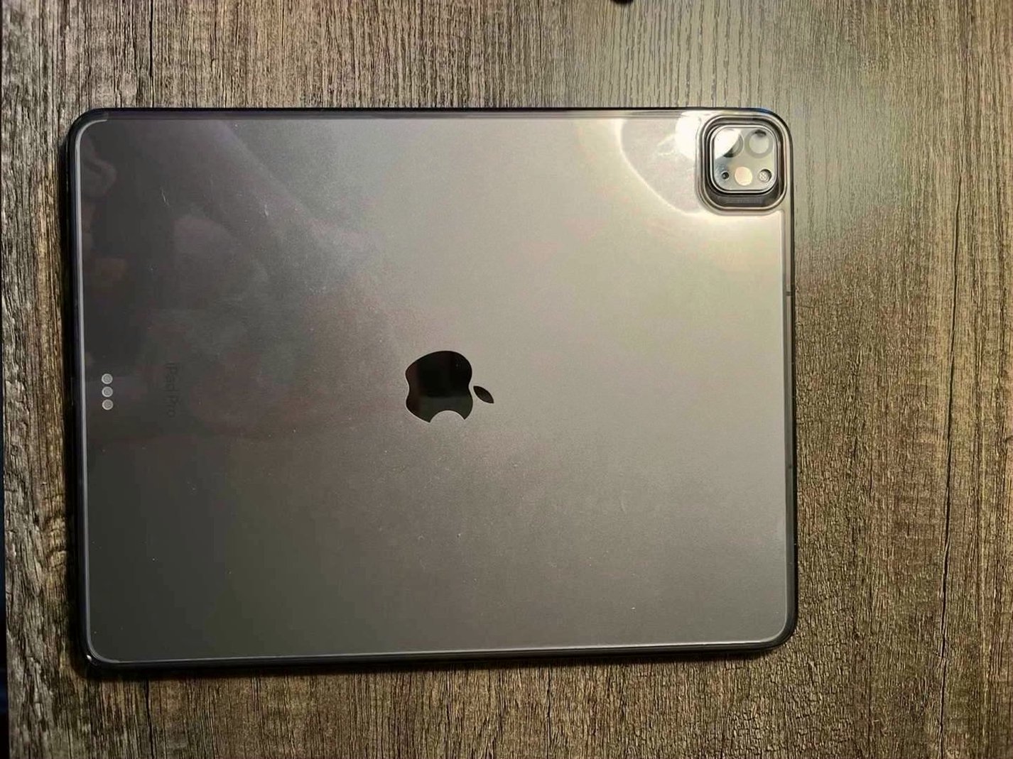 Apple iPad Pro 6th Generation 128GB Unlocked - Used image 2