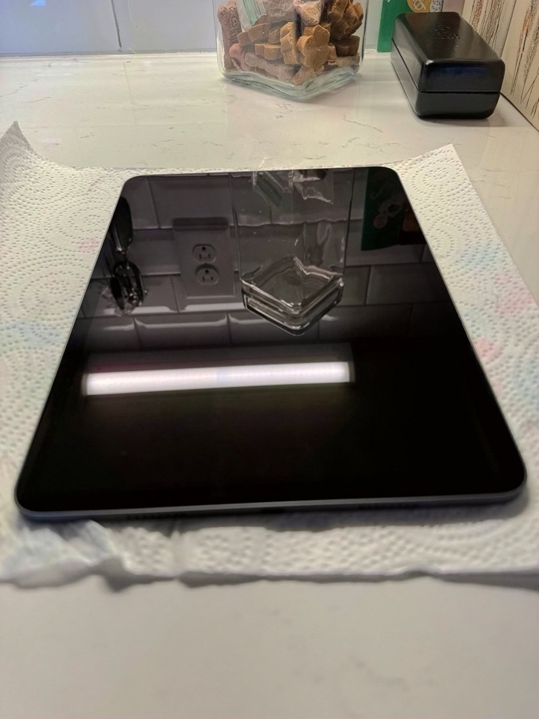 Apple iPad Pro 3rd Generation 128GB Unlocked Used