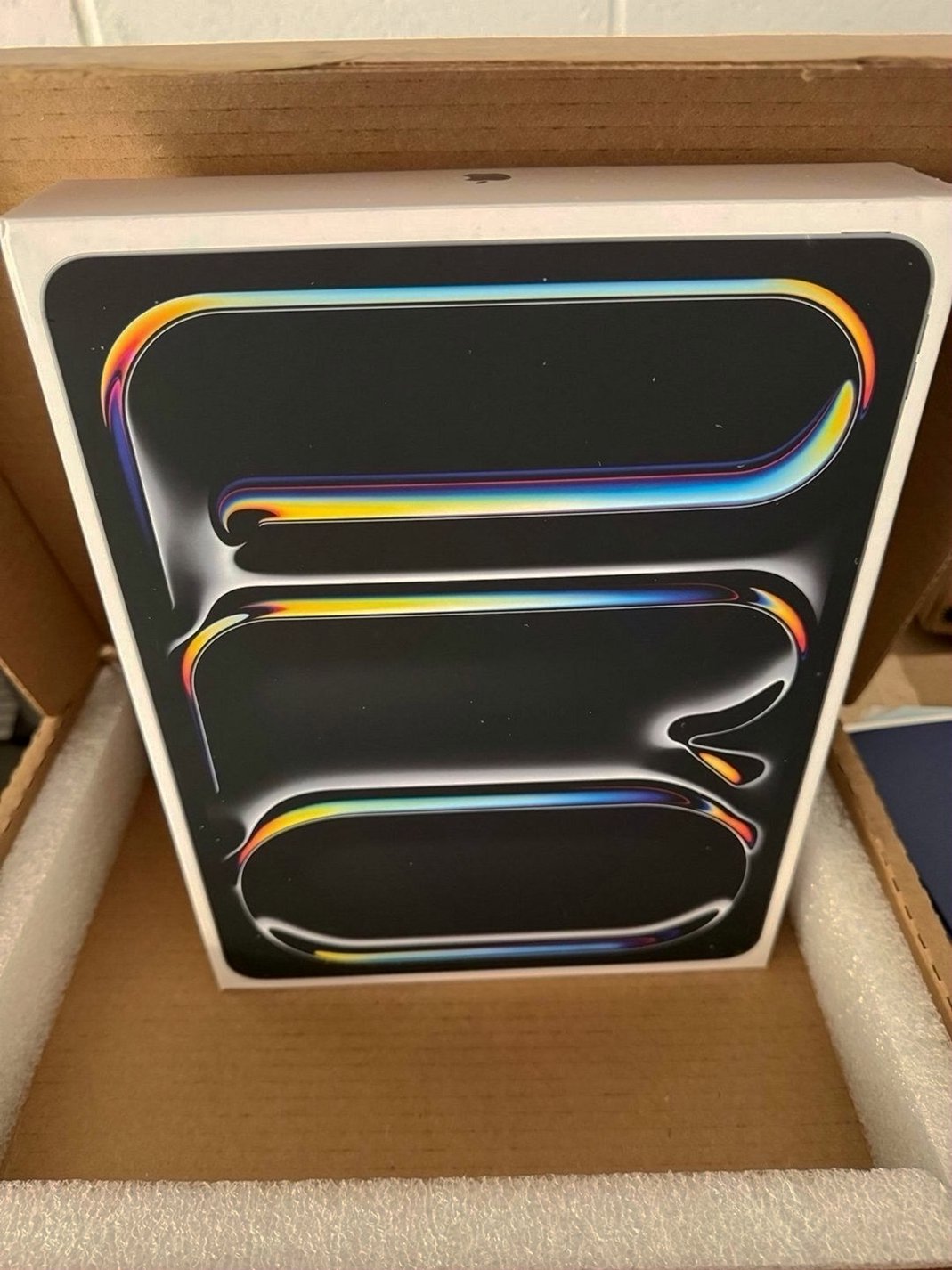 Apple iPad Pro 13 inch M4 512GB Space Black Unlocked - Used