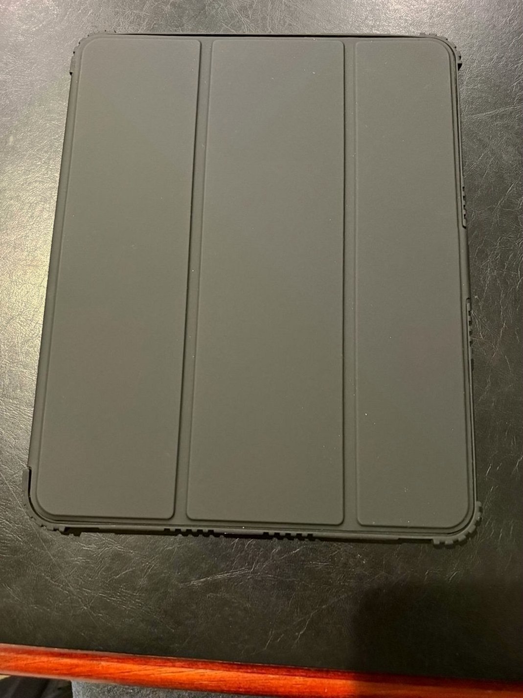 Apple iPad Pro 13" M4 256GB Space Black Unlocked - Used image 4
