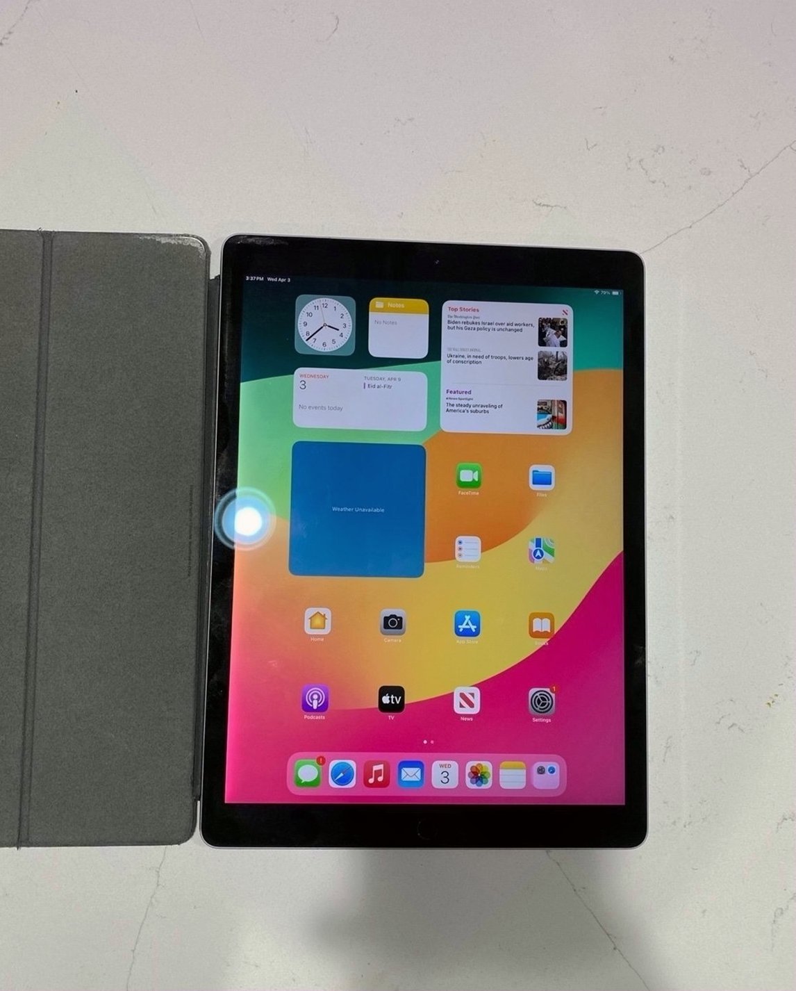 Apple iPad Pro 12.9 inch 64GB WiFi Unlocked - Used image 2