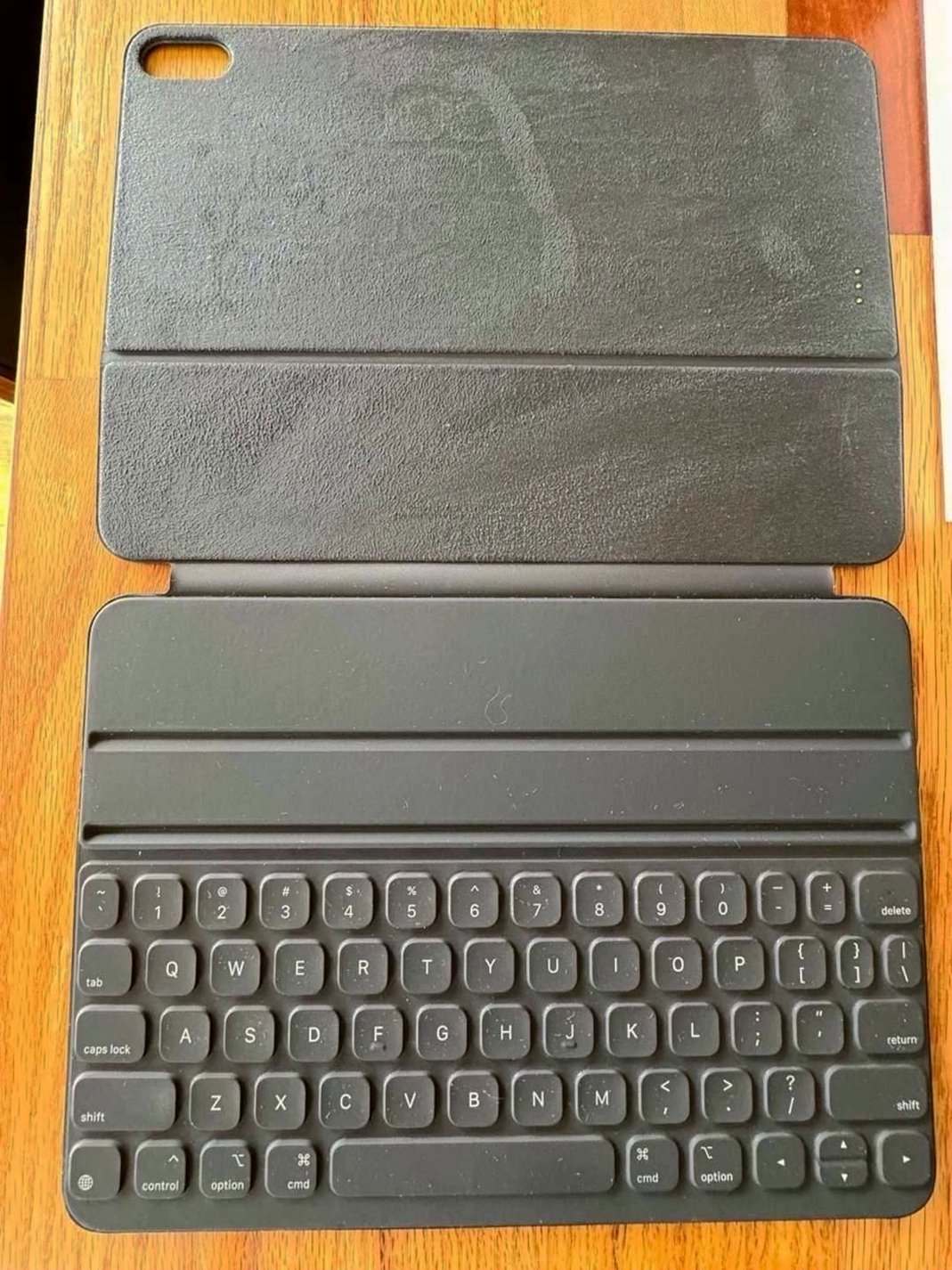 Apple iPad Pro 11” 1st Generation 64GB Space Gray Unlocked - Used image 4