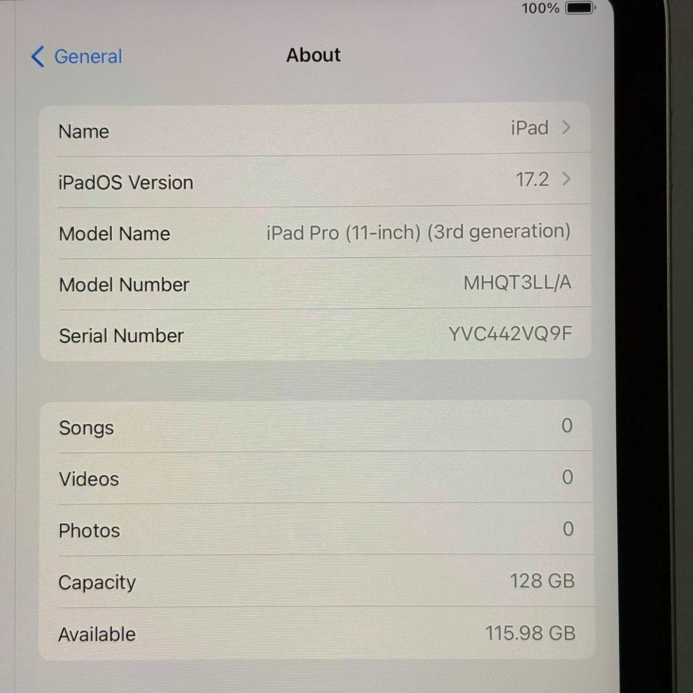 Apple iPad Pro 11 inch 128GB Unlocked - Used image 4