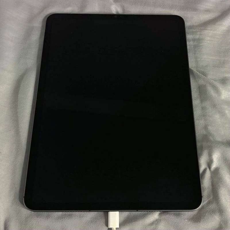 Apple iPad Pro 11-inch 128GB Space Gray Unlocked - Used image 5