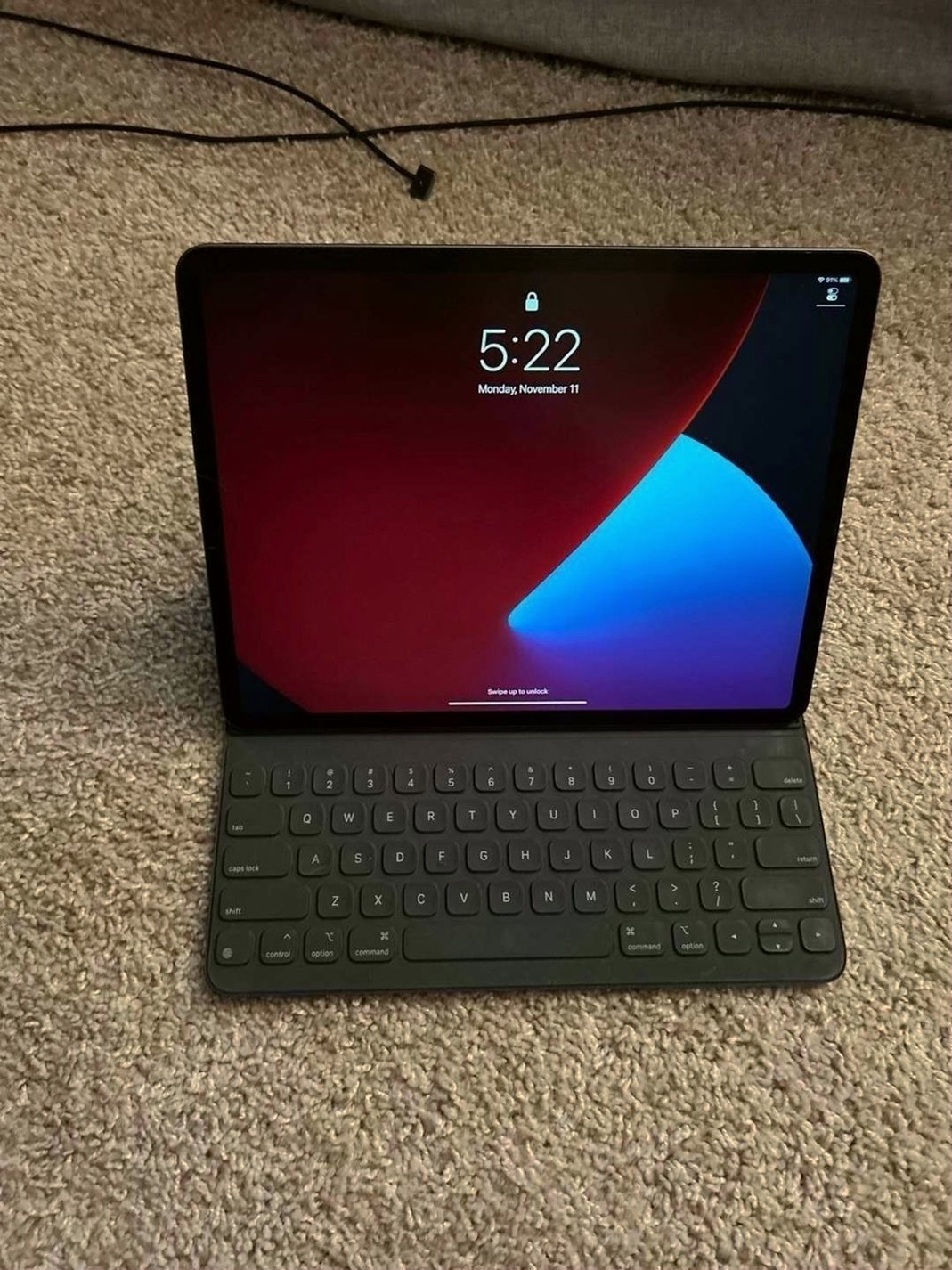 Apple iPad Pro 3rd Generation 12.9 inch Unlocked - Used image 5