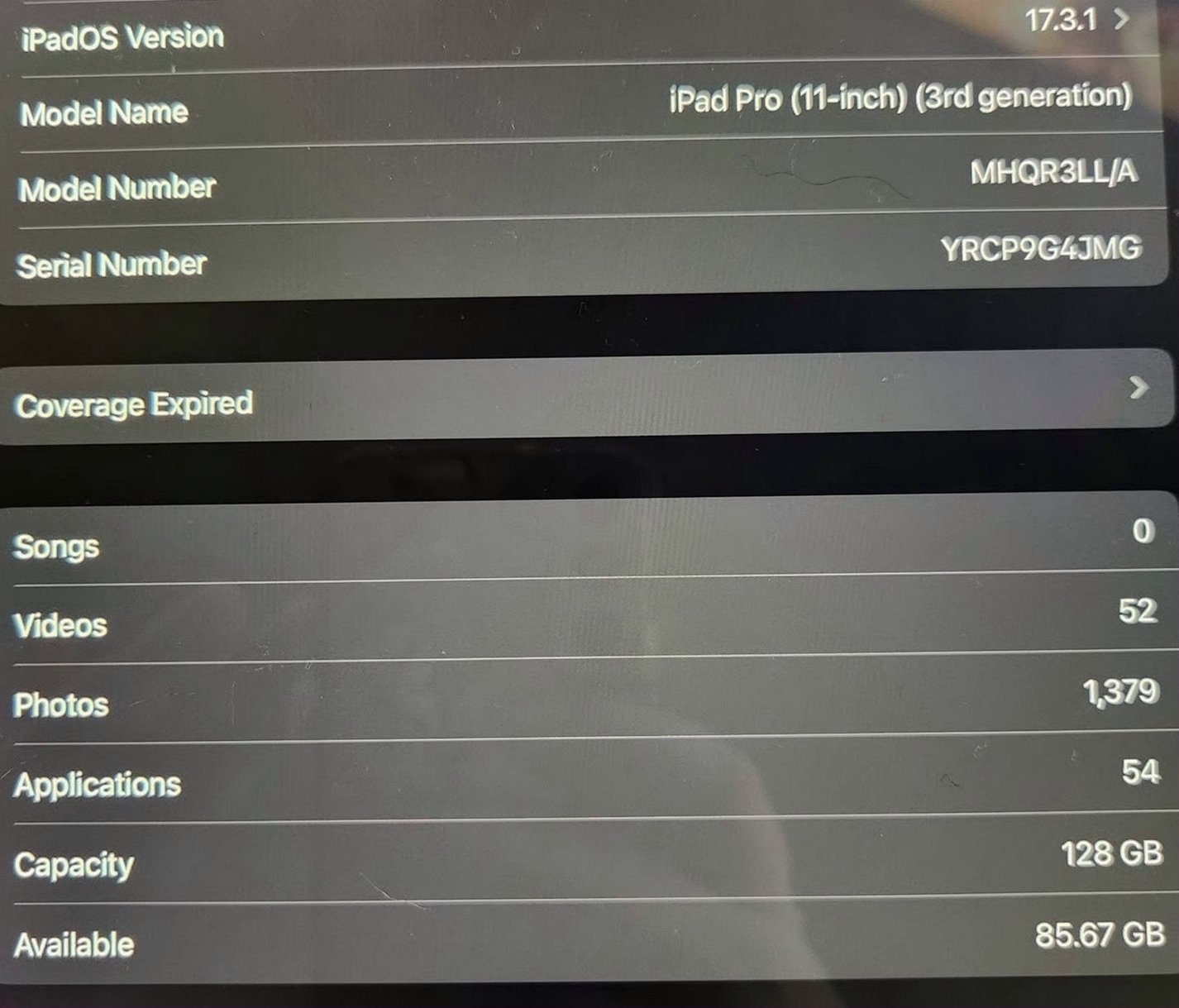 Apple iPad Pro 11" 3rd Generation 128GB Space Gray Unlocked - Used image 3